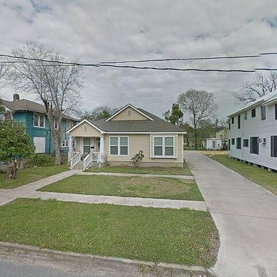 2236 North St, Beaumont, TX 77701