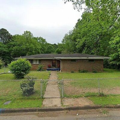 224 Deadrick St, Bessemer, AL 35020