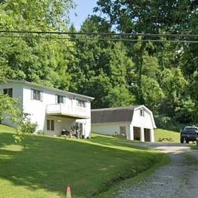 2270 Three Towers Rd, Chandlersville, OH 43727