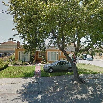 23 Connely Ct, Salinas, CA 93905