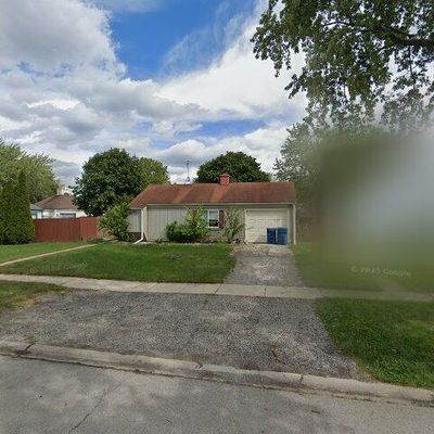 23 Springdale Rd, Montgomery, IL 60538