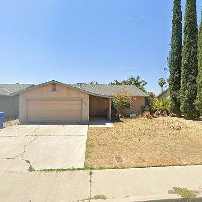 2325 Fern St, Merced, CA 95348