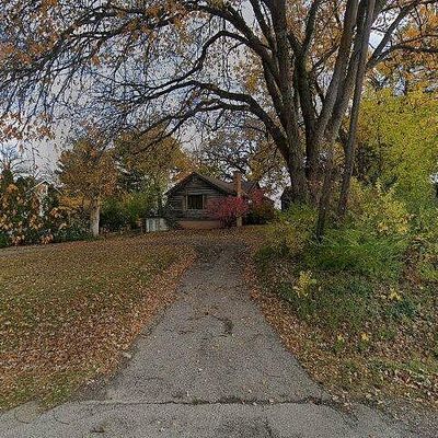 310 W State Rd, Island Lake, IL 60042