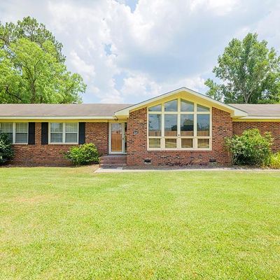 3134 Wallace Dr, Valdosta, GA 31605