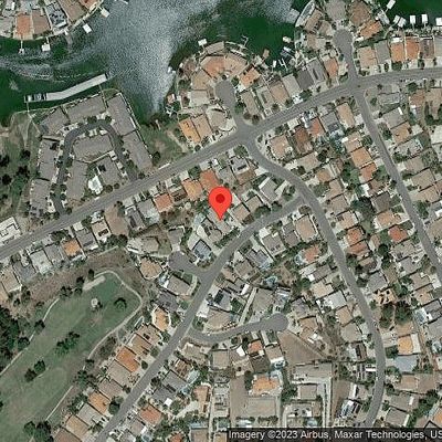 31502 Emperor Dr, Canyon Lake, CA 92587