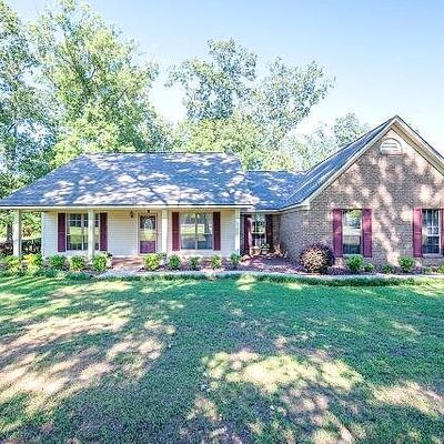 3152 Hickory Grove Rd, Starkville, MS 39759