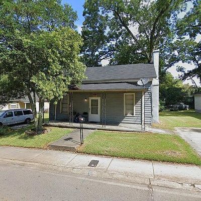 321 W Quilly St, Griffin, GA 30223