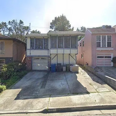 33 Manzanita Ave, Daly City, CA 94015