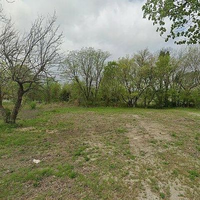 331 N Willow St, Nowata, OK 74048