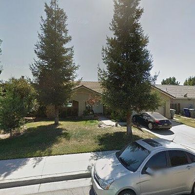 2898 Eagle Way, Madera, CA 93637