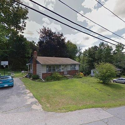 29 Spring St, Leicester, MA 01524