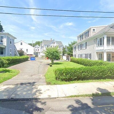 29 Vernon St, Plymouth, MA 02360