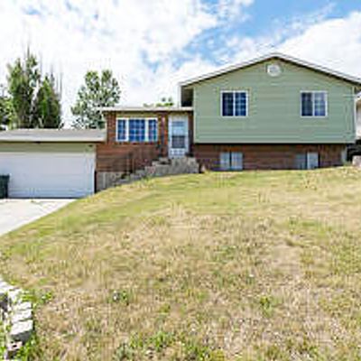 2903 Foothills Blvd, Gillette, WY 82716