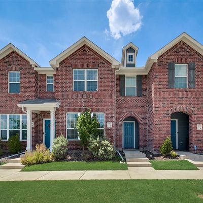 3913 Hometown Blvd, Forney, TX 75126