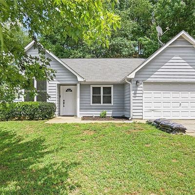 395 Rosehill Dr, Mcdonough, GA 30253