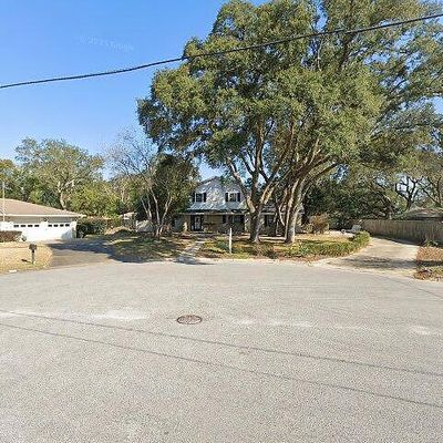 4 Billingsley Pl, Pensacola, FL 32506