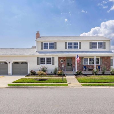 4 W 30 Th St, Ocean City, NJ 08226