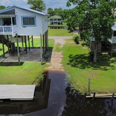 4021 Sailfish St, Bay Saint Louis, MS 39520