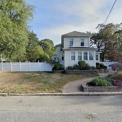 413 W Oakcrest Ave, Northfield, NJ 08225