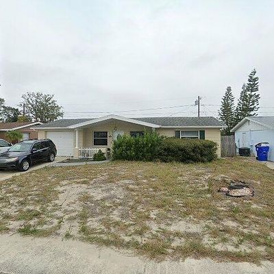 3531 Harvard Dr, Holiday, FL 34691