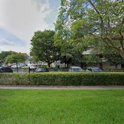 3591 Inverrary Dr #301, Lauderhill, FL 33319