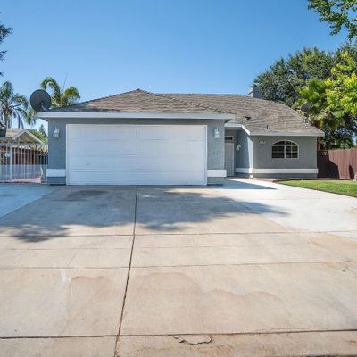 4683 W Griffith Way, Fresno, CA 93722