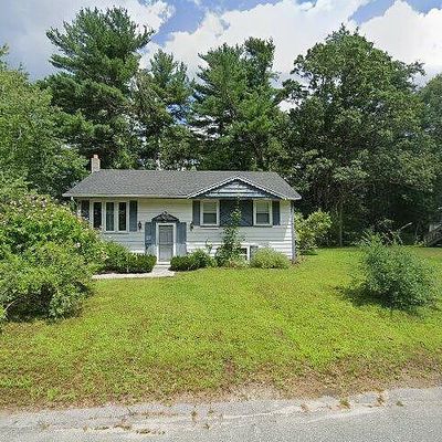 48 Harvard St, Pembroke, MA 02359