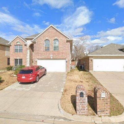 4832 Summer Oaks Ln, Fort Worth, TX 76123