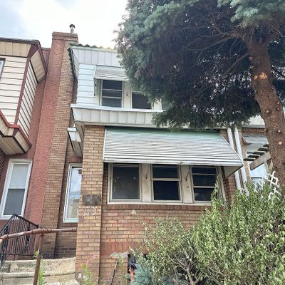 4917 Gransback St, Philadelphia, PA 19120