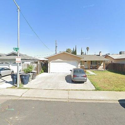 495 Hintz Ave, Tracy, CA 95376