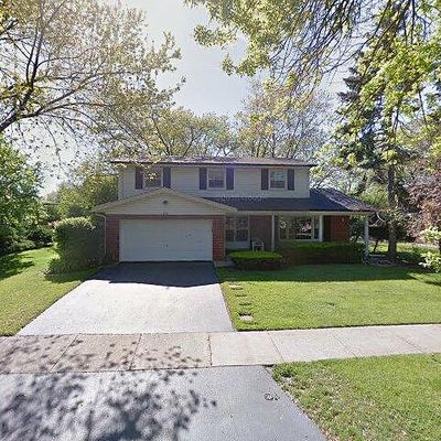 496 Castlewood Ln, Deerfield, IL 60015