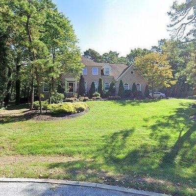 5 Westwood Ct, Voorhees, NJ 08043