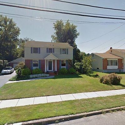 504 E Franklin Ave, Beverly, NJ 08010