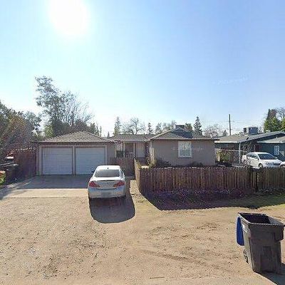 5064 E Laurel Ave, Fresno, CA 93727