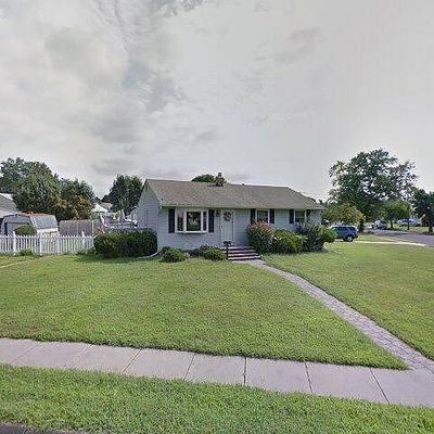 420 Hubbs Dr, Palmyra, NJ 08065