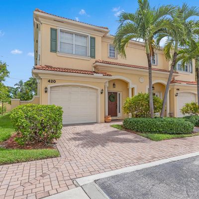 420 Marbella Dr, West Palm Beach, FL 33403