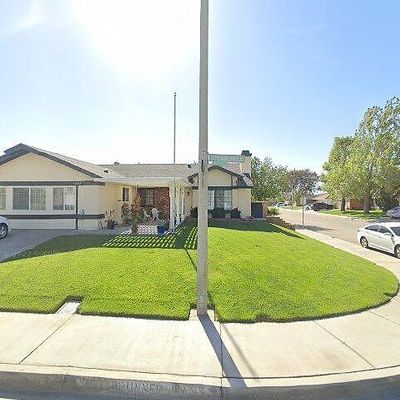 42663 Roadrunner Way, Lancaster, CA 93536