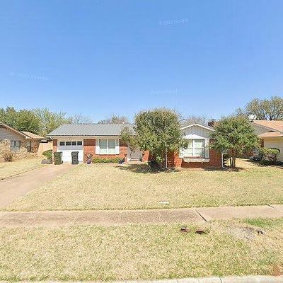 4516 Ingleside Dr, Wichita Falls, TX 76308