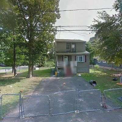 58 Harrison Dr, Shirley, NY 11967