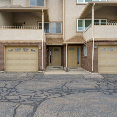 5814 Club View Ln, Ogden, UT 84405