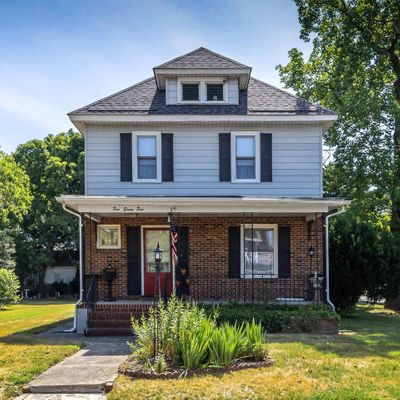 585 Billings Ave, Paulsboro, NJ 08066