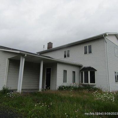 586 Main St, Madawaska, ME 04756