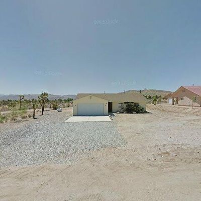 58645 Sun Mesa Dr, Yucca Valley, CA 92284