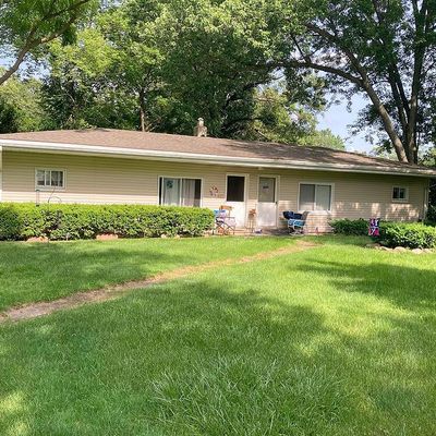 610 Cranbourne St, Commerce Township, MI 48382