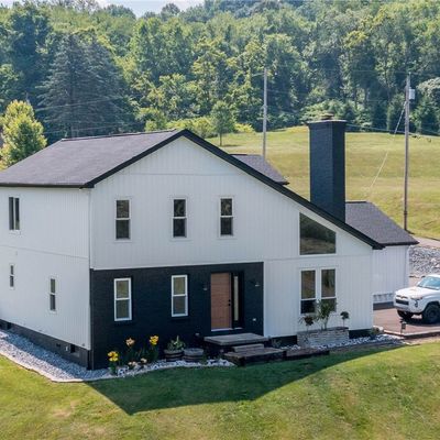 610 Phillis Rd, Burgettstown, PA 15021