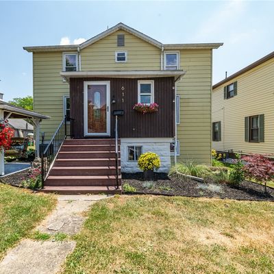 611 S Chestnut St, Scottdale, PA 15683