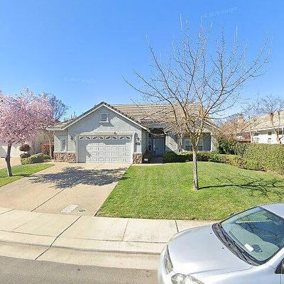 627 Live Oak Ct, Lodi, CA 95242