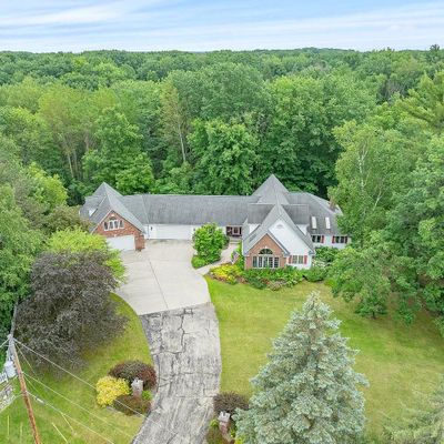 639 Hickory Dr, Oneida, WI 54155