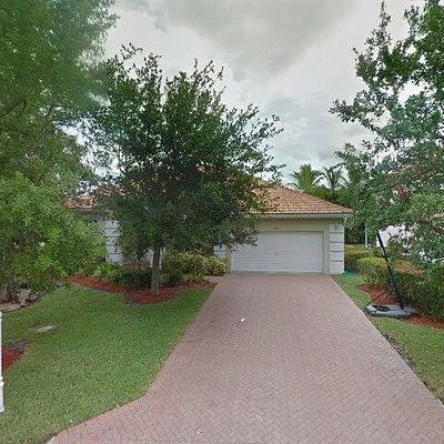 5255 Nw 95 Th Ave, Coral Springs, FL 33076