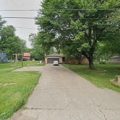 5324 Mann Rd, Indianapolis, IN 46221